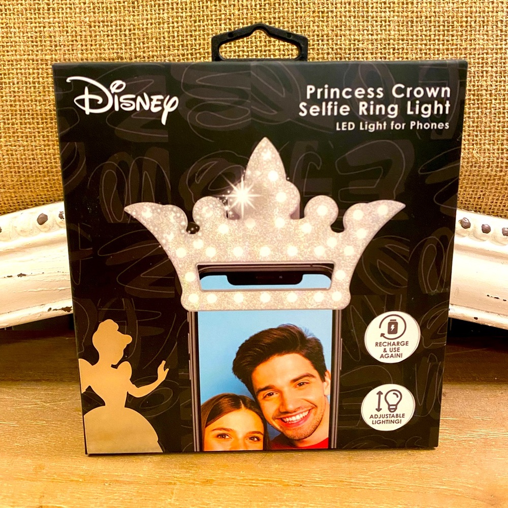 NIB Disney Princess Crown Selfie Ring Light